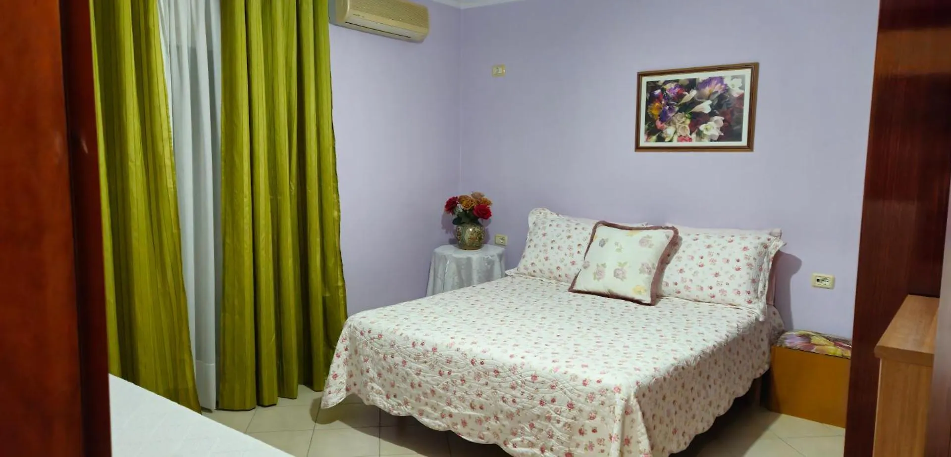Apartment 7 Sarande 0*,  Albania